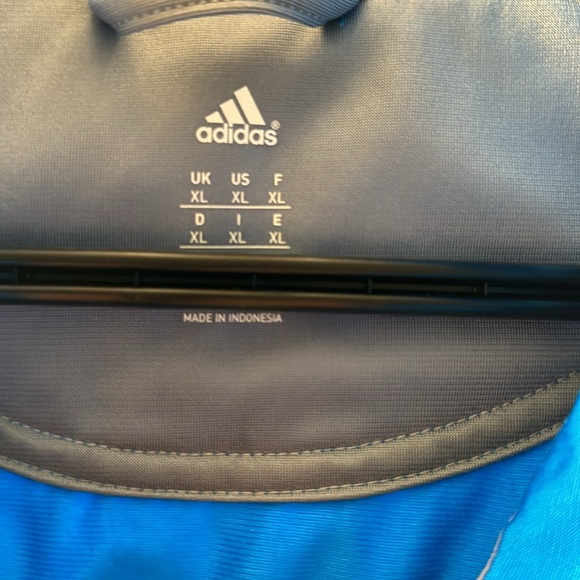 Adidas blue jacket - Picture 2 of 3
